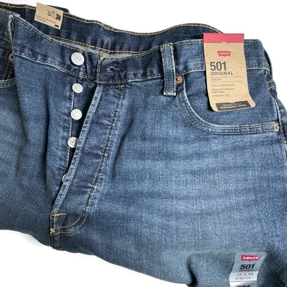 LEVI’S 501 ORIGINAL FIT MEN’S JEANS